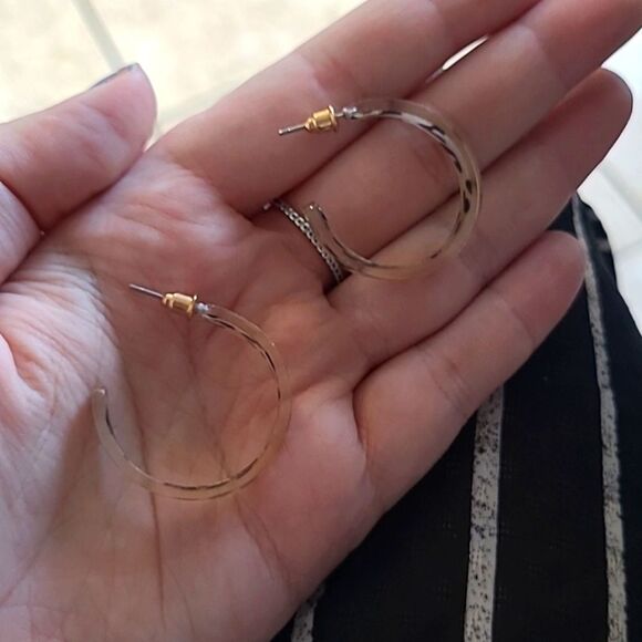 💲6️⃣ Bundled ✔️Light Tan Tortoise Shell Hoop Earrings New Boho Style for Fall - Picture 3 of 5